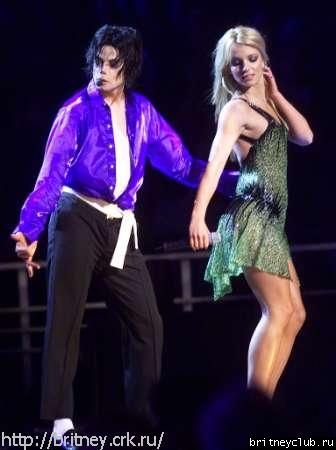 Бритни на концерте Майкла Джексона004.jpg(Бритни Спирс, Britney Spears)