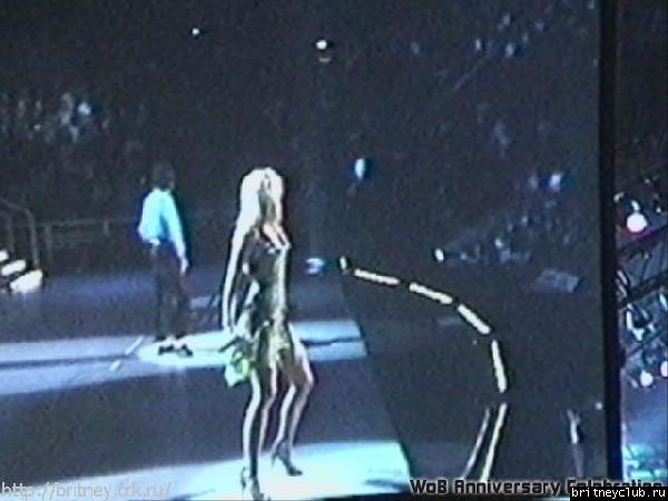 Бритни на концерте Майкла Джексона035.jpg(Бритни Спирс, Britney Spears)