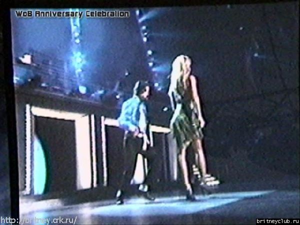 Бритни на концерте Майкла Джексона040.jpg(Бритни Спирс, Britney Spears)