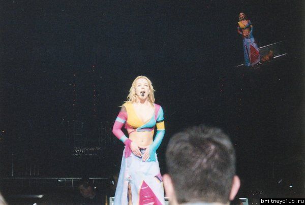 D.W.D. - Raleigh, North Carolina (12 Декабря 2001 года)004.jpg(Бритни Спирс, Britney Spears)