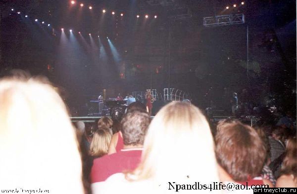 D.W.D. Boston, MA (29 Июня 2002)soundcheck-02.jpg(Бритни Спирс, Britney Spears)