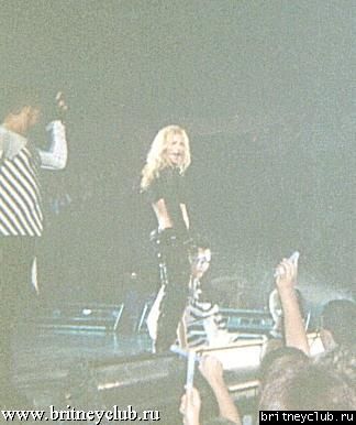 D.W.D. Worcester, MA (30 июня 2002 года)03.jpg(Бритни Спирс, Britney Spears)