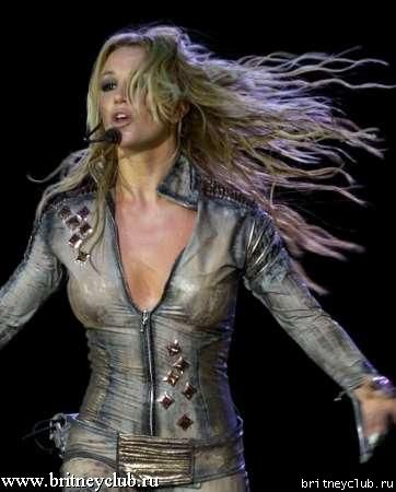 D.W.D. - Mexico (27 июля 2002)03.jpg(Бритни Спирс, Britney Spears)
