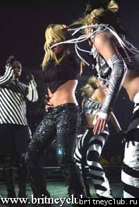 D.W.D. - Orlando, Florida (14 июля 2002)03.jpg(Бритни Спирс, Britney Spears)