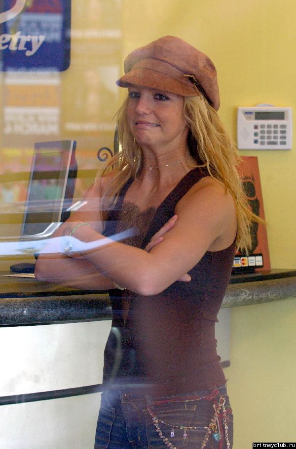 Бритни ходит по магазинам10188-17.jpg(Бритни Спирс, Britney Spears)