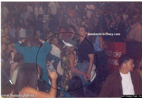 Бритни на концерте Джастина и Кристины.333578798.jpg(Бритни Спирс, Britney Spears)