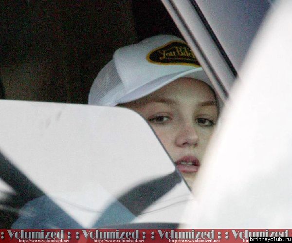 Бритни в машине02.jpg(Бритни Спирс, Britney Spears)