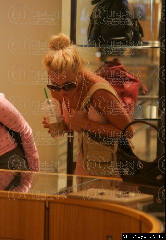 Шоппинг в Jewelry Department003.jpg(Бритни Спирс, Britney Spears)