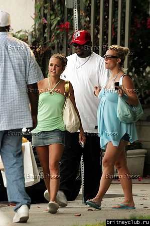 Бритни на шоппинге в Hollywood Plazab3.jpg(Бритни Спирс, Britney Spears)