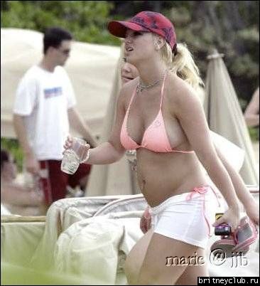 Бритни на пляже в Maui04.jpg(Бритни Спирс, Britney Spears)