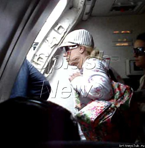 Бритни в самолетеbritney-jet07.jpg(Бритни Спирс, Britney Spears)