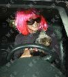 Бритни в розовом парике на бензоколонке (15 октября 2007)