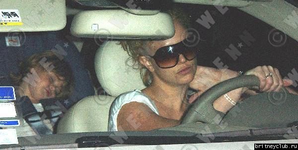 Бритни сос спящими детьми направляется в отельbritney-sons02.jpg(Бритни Спирс, Britney Spears)
