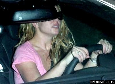 Бритни и Сэм уезжают из отеля The Four Seasons 03~261.jpg(Бритни Спирс, Britney Spears)