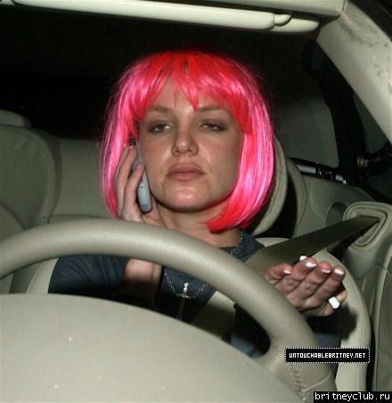 Бритни уезжает из отеля Four Seasons wennphotos-761811.jpg(Бритни Спирс, Britney Spears)