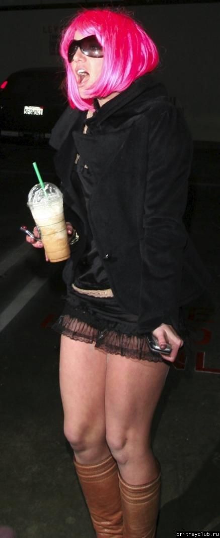 Бритни приехала в Starbucks30.jpg(Бритни Спирс, Britney Spears)