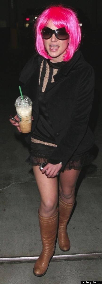 Бритни приехала в Starbucks33.jpg(Бритни Спирс, Britney Spears)