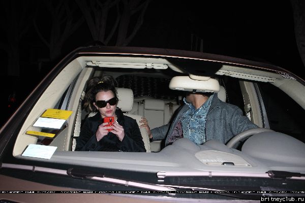 Бритни и Эднан катаются по ночному Голливуду4~347.jpg(Бритни Спирс, Britney Spears)