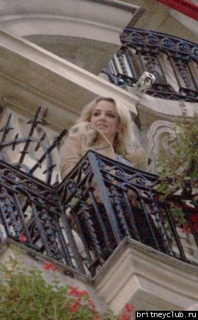 Бритни в отеле Парижаnormal_britney-spears-paris-11288-4.jpg(Бритни Спирс, Britney Spears)