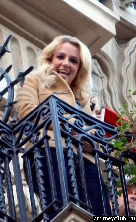 Бритни в отеле Парижаnormal_britney-spears-paris-11288-6.jpg(Бритни Спирс, Britney Spears)