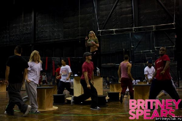 Бритни репетирует для Circus-тураgallery_enlarged-web-9.jpg(Бритни Спирс, Britney Spears)