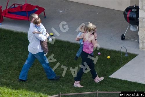Бритни проводит время с детьми28.jpg(Бритни Спирс, Britney Spears)