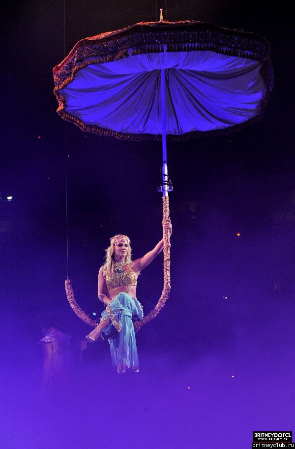 Фотографии с концерта Бритни в Новом Орлеане (Фото высшего качества)048.jpg(Бритни Спирс, Britney Spears)