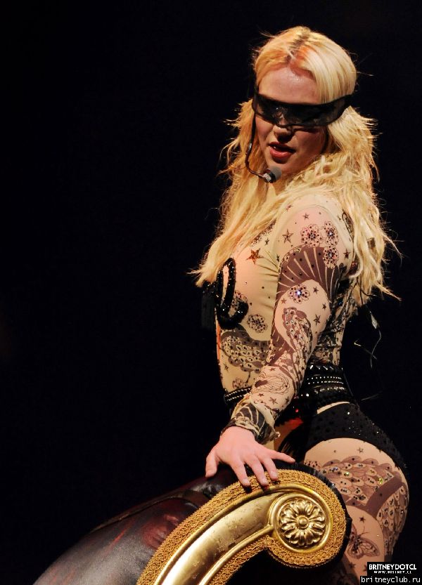 Фотографии с концерта Бритни в Новом Орлеане (Фото высшего качества)055.jpg(Бритни Спирс, Britney Spears)