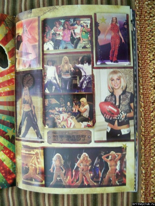 Сканы Тур Book 07.jpg(Бритни Спирс, Britney Spears)