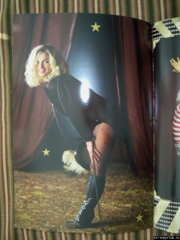 Сканы Тур Book 12.jpg(Бритни Спирс, Britney Spears)