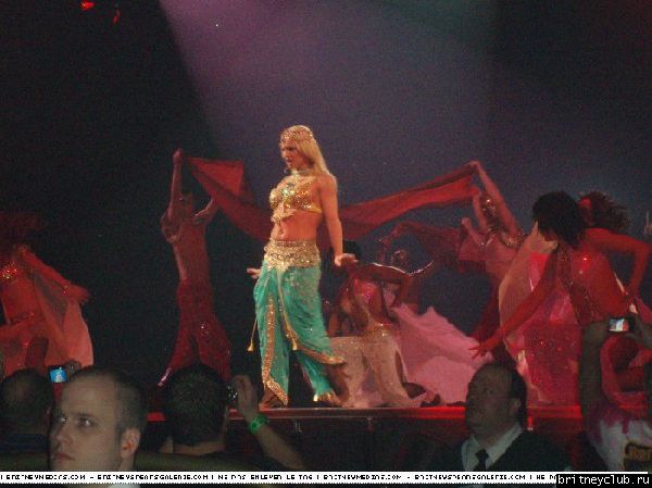 Фотографии с концерта Бритни в Пи́ттсбурге (Фото высокого и среднего качества)13.jpg(Бритни Спирс, Britney Spears)