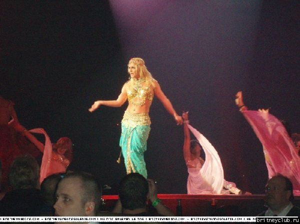Фотографии с концерта Бритни в Пи́ттсбурге (Фото высокого и среднего качества)14.jpg(Бритни Спирс, Britney Spears)