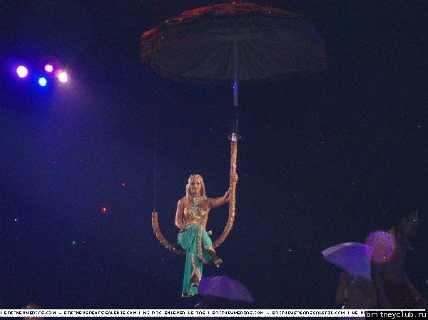 Фотографии с концерта Бритни в Пи́ттсбурге (Фото высокого и среднего качества)17.jpg(Бритни Спирс, Britney Spears)
