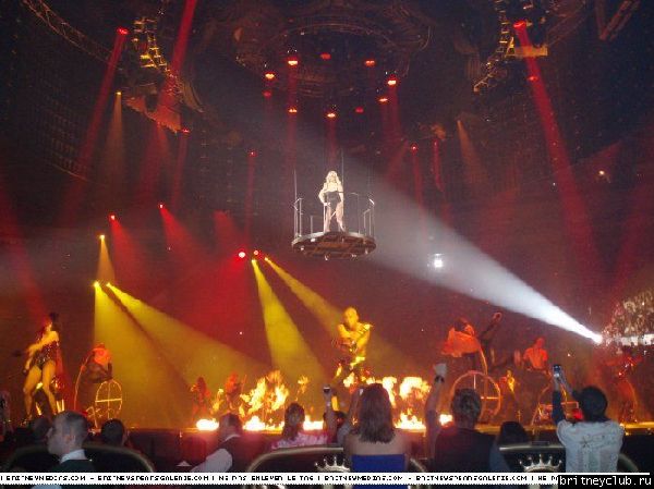 Фотографии с концерта Бритни в Пи́ттсбурге (Фото высокого и среднего качества)34.jpg(Бритни Спирс, Britney Spears)