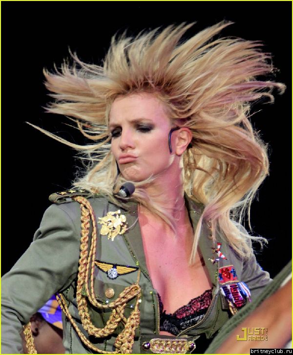 Фотографии с концерта Бритни в Пи́ттсбурге (Фото высокого и среднего качества)46.jpg(Бритни Спирс, Britney Spears)