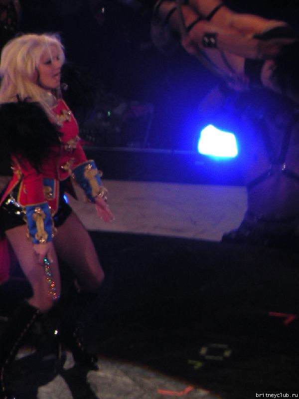 Фотографии с концерта Бритни в Хьюстоне (Фото  среднего качества)46.jpg(Бритни Спирс, Britney Spears)