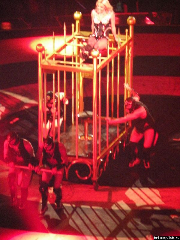 Фотографии с концерта Бритни в Хьюстоне (Фото  среднего качества)47.jpg(Бритни Спирс, Britney Spears)