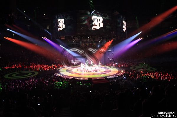 Фотографии с концерта Бритни в Эдмонтоне (Фото среднего качества)27.jpg(Бритни Спирс, Britney Spears)