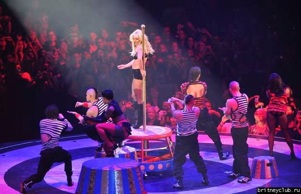 Фотографии с концерта Бритни в Ванкувере (Фото среднего качества)10.jpg(Бритни Спирс, Britney Spears)