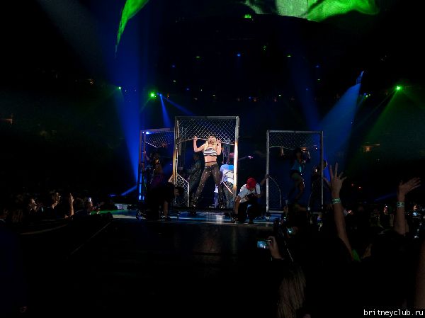 Фотографии с концерта Бритни в Сан Джозе (Фото среднего качества)04.jpg(Бритни Спирс, Britney Spears)