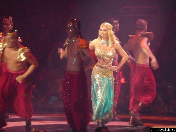 Фотографии с концерта Бритни в Сан Джозе (Фото среднего качества)10.jpg(Бритни Спирс, Britney Spears)