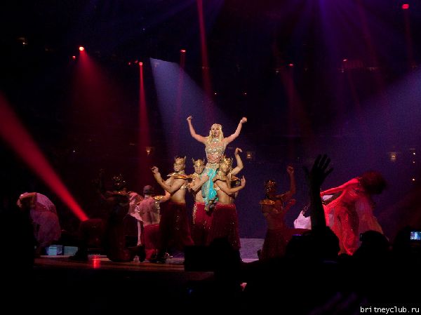 Фотографии с концерта Бритни в Сан Джозе (Фото среднего качества)12.jpg(Бритни Спирс, Britney Spears)