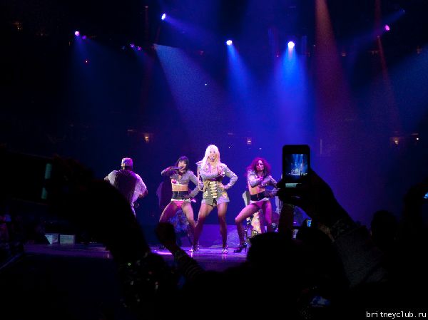 Фотографии с концерта Бритни в Сан Джозе (Фото среднего качества)14.jpg(Бритни Спирс, Britney Spears)