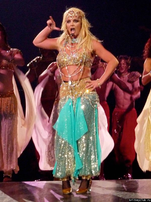 Фотографии с концерта Бритни в Anaheim 20 апреля (Фото среднего качества)15.jpg(Бритни Спирс, Britney Spears)