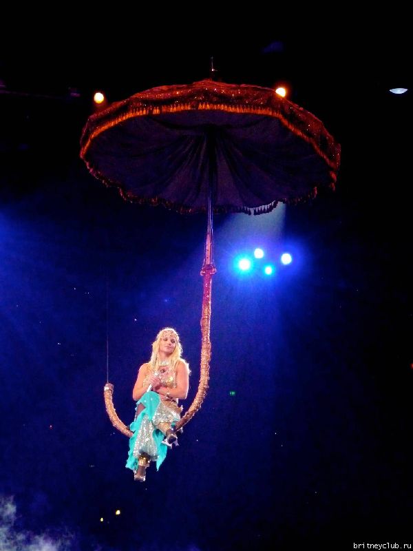 Фотографии с концерта Бритни в Anaheim 20 апреля (Фото среднего качества)19.jpg(Бритни Спирс, Britney Spears)