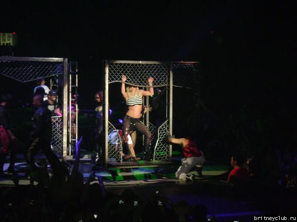 Фотографии с концерта Бритни в Чикаго 29 апреля (Фото среднего качества)09.jpg(Бритни Спирс, Britney Spears)