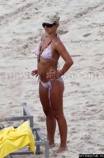 Бритни с детьми отдыхает на пляже055.jpg(Бритни Спирс, Britney Spears)