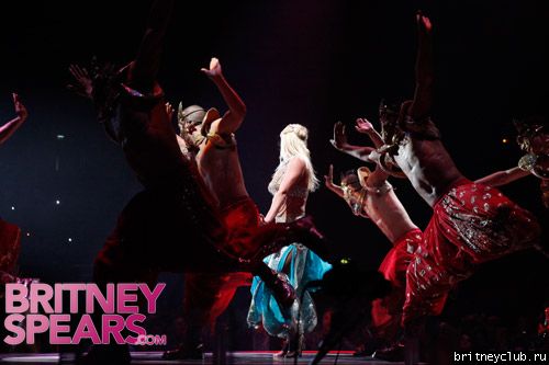 Фотографии с концерта Бритни в Лондоне 6 июня06.jpg(Бритни Спирс, Britney Spears)