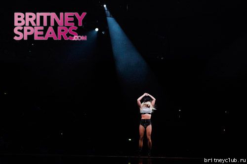 Фотографии с концерта Бритни в Лондоне 6 июня12.jpg(Бритни Спирс, Britney Spears)