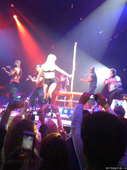 Фотографии с концерта Бритни в Лондоне 6 июня15.jpg(Бритни Спирс, Britney Spears)